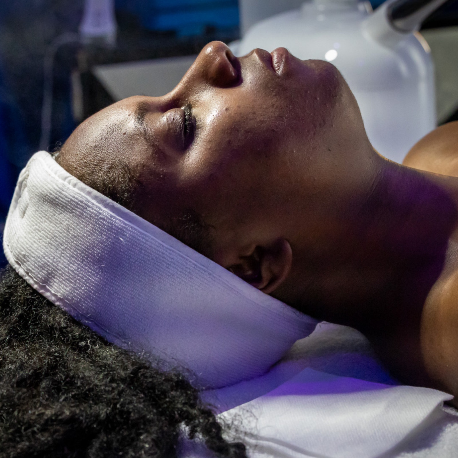 Clinical Facial and Consultation